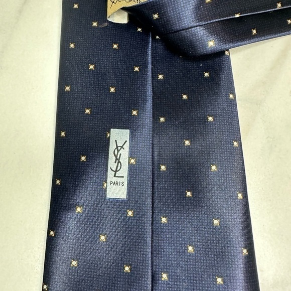 Vintage YSL silk necktie - Picture 4 of 4